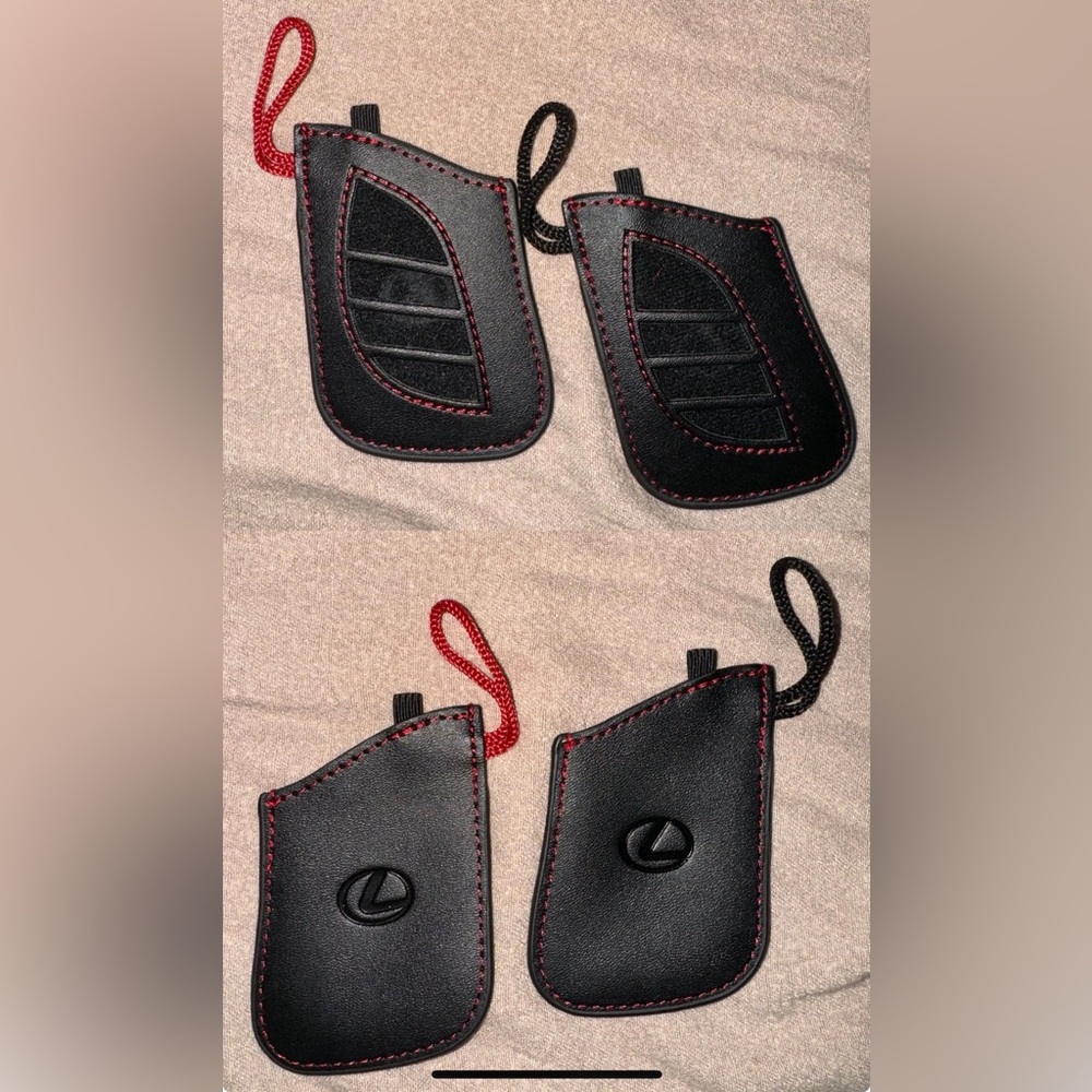 Pack of 2 Lexus key gloves